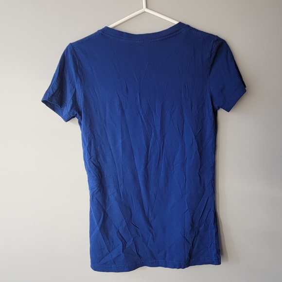 Toronto Blue Jays Cotton V-Neck Tee Genuine Merch sz M - Picture 4 of 7